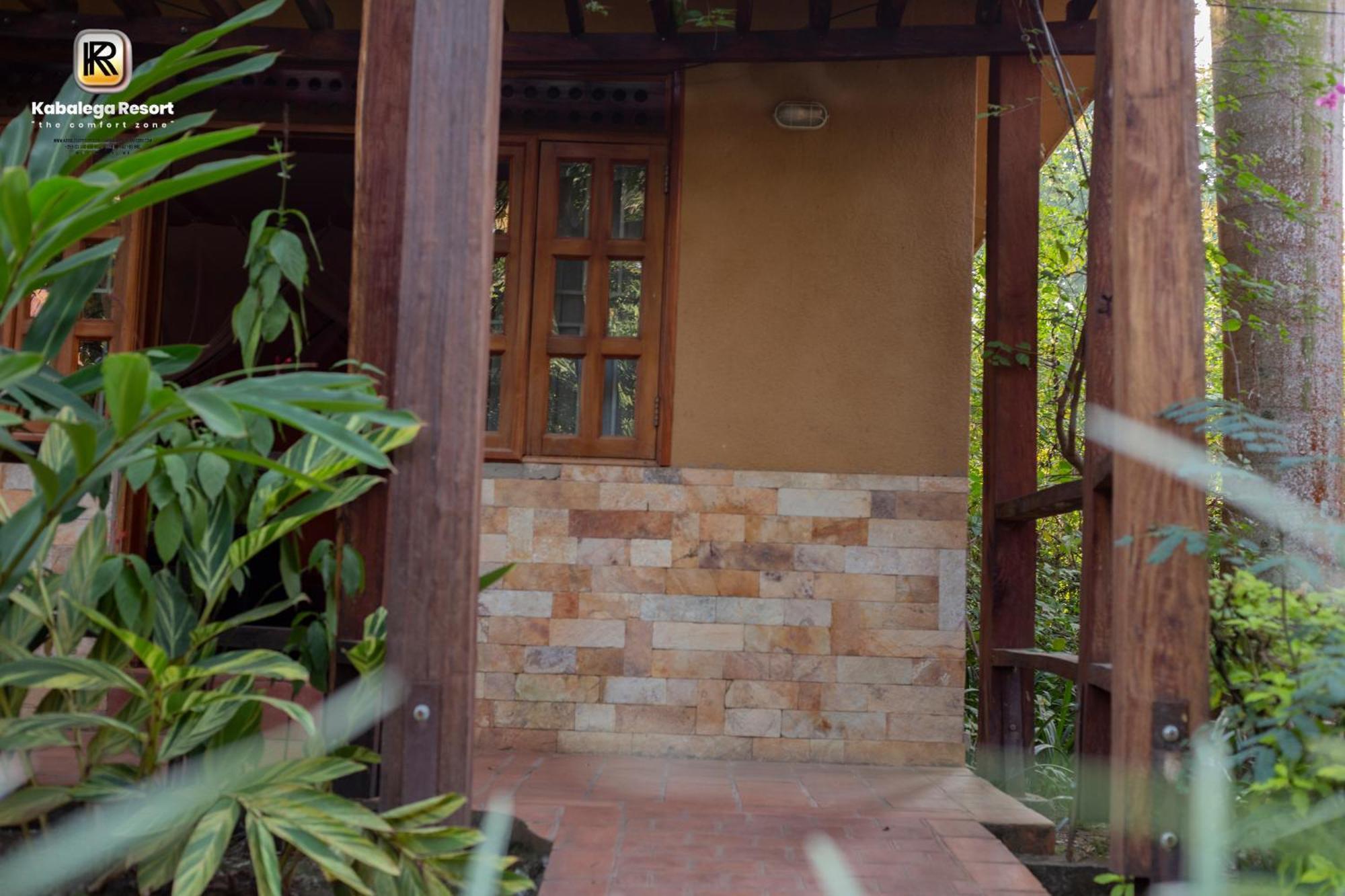 Kabalega Resort - Masindi ภายนอก รูปภาพ